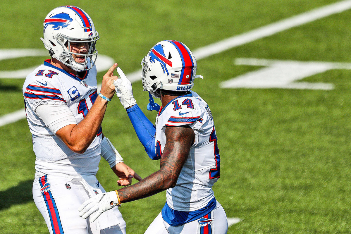 Josh Allen celebrates with Stefon Diggs